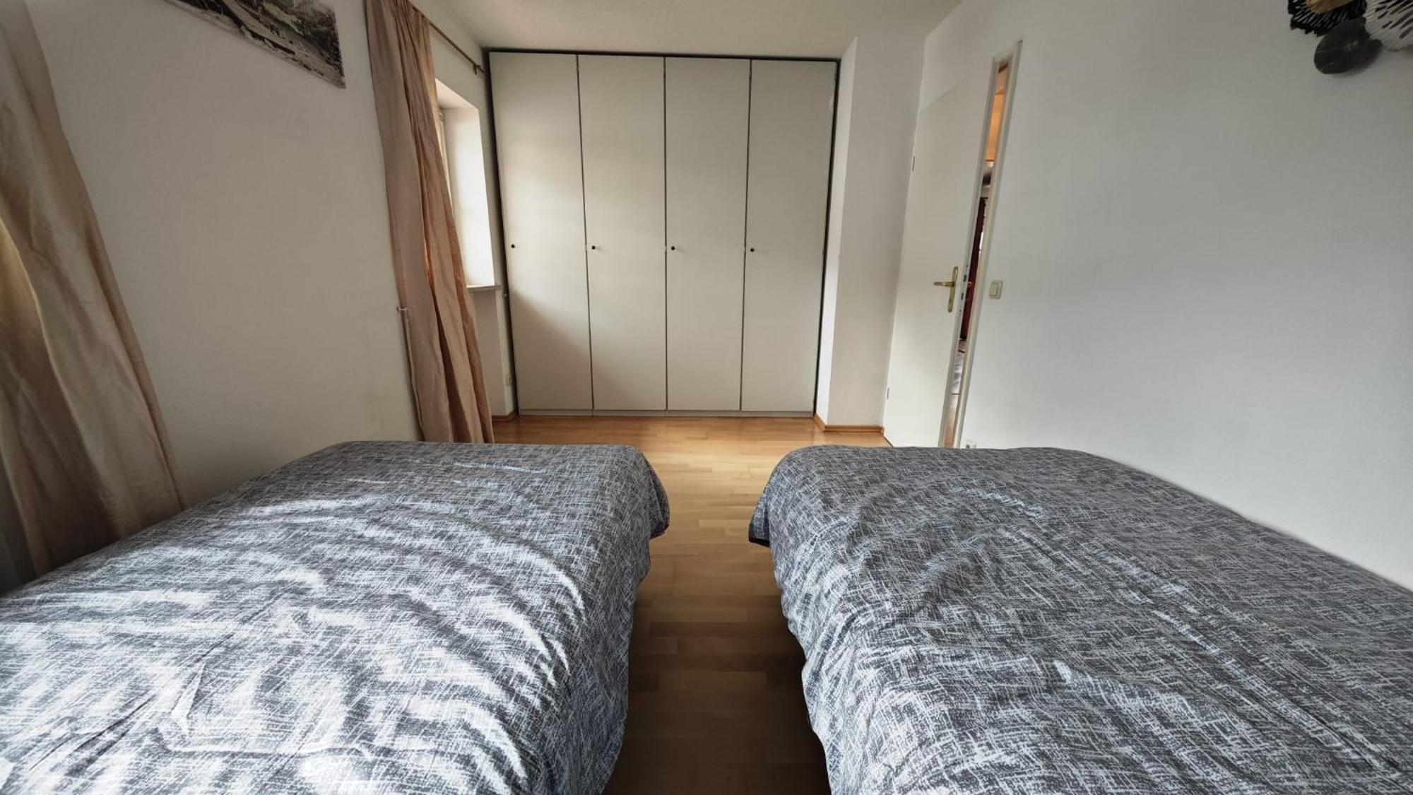 ויילהיים אין אוברבאיירן Ferienhaus Weilheim Mit Garten Spiel Und Spass חדר תמונה